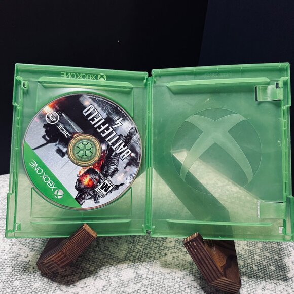 Battlefield 4- Xbox One - Picture 1 of 3